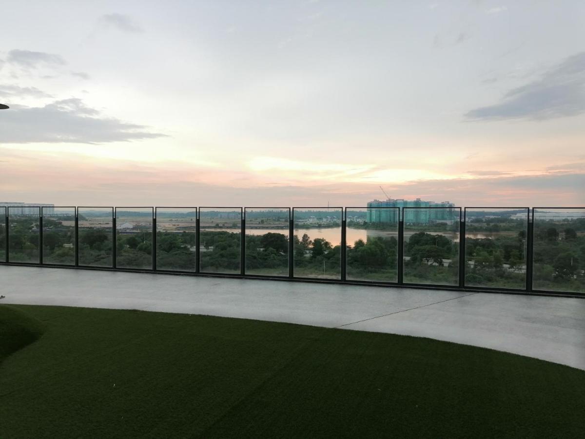 Santai Homestay Сиберджая Екстериор снимка