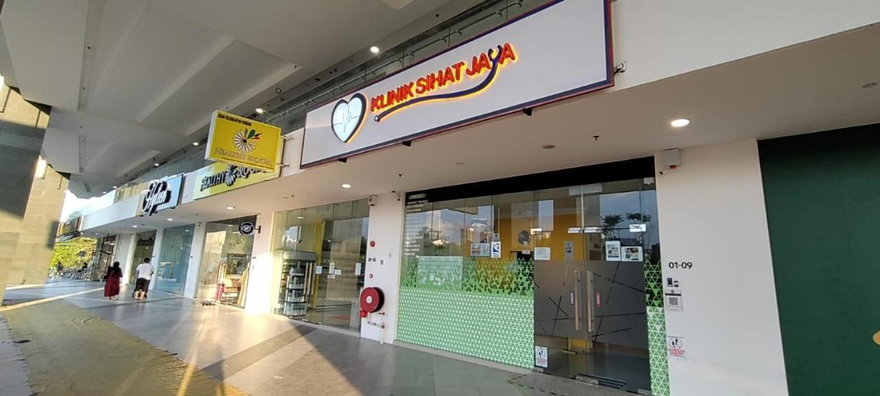 Santai Homestay Сиберджая Екстериор снимка
